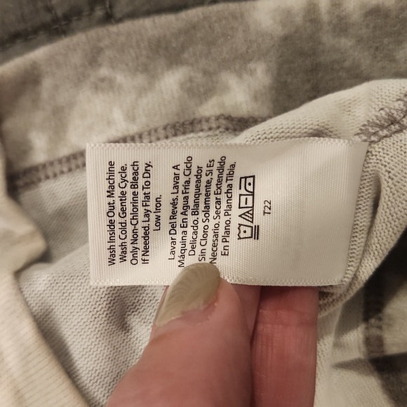 Time and Tru Tie-Dye Sweatshirt - Cream and Gray Size XXXL, new Without Tags! - Picture 4 of 7